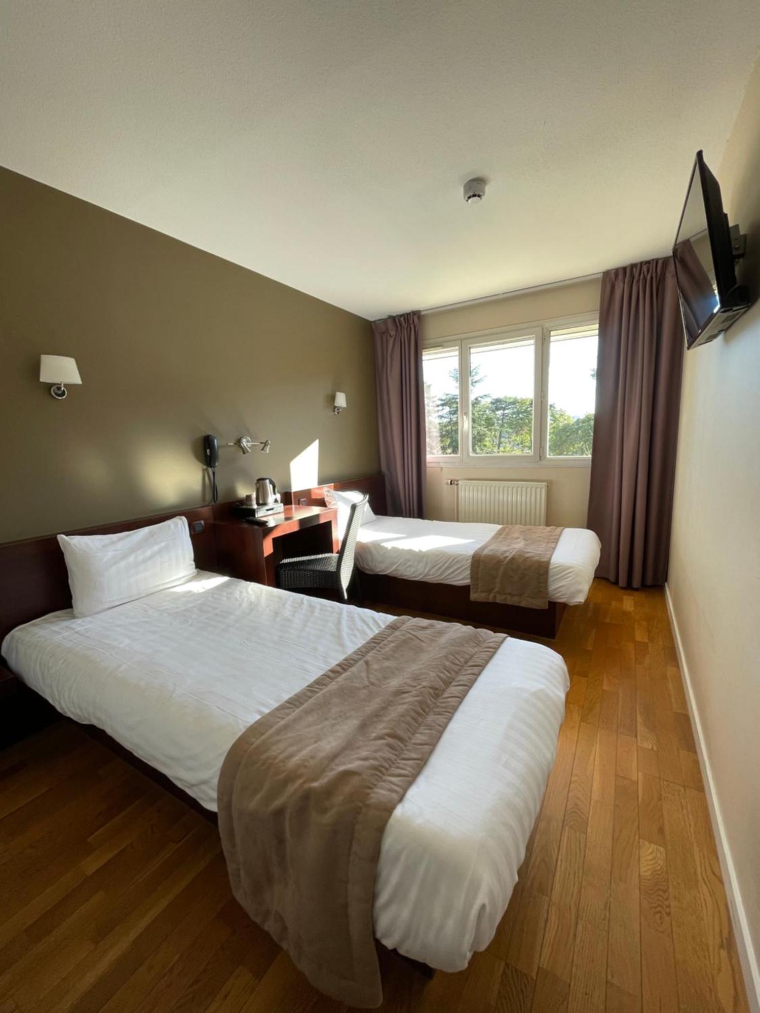 Hotel Valpre Écully Kültér fotó