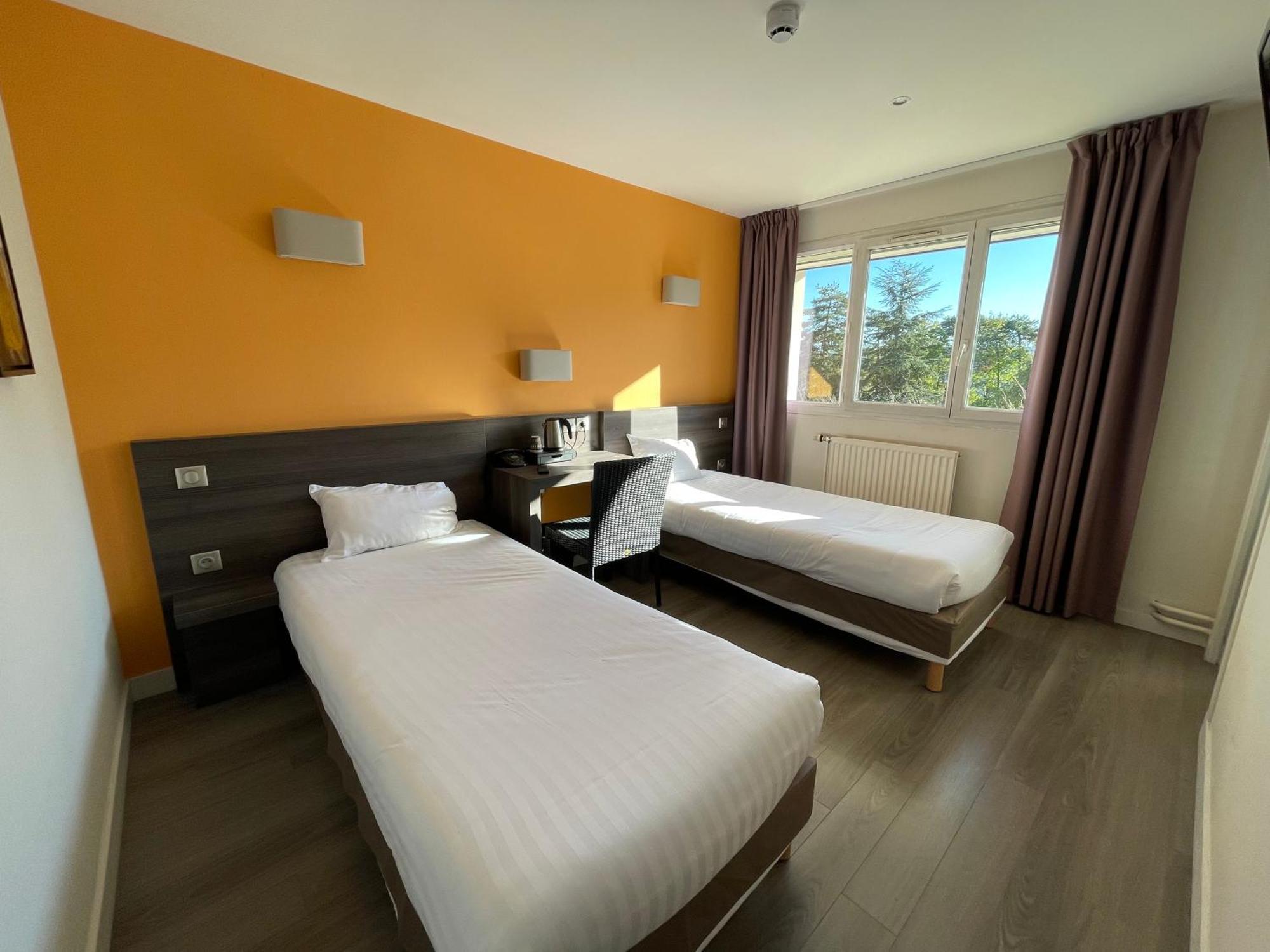 Hotel Valpre Écully Kültér fotó