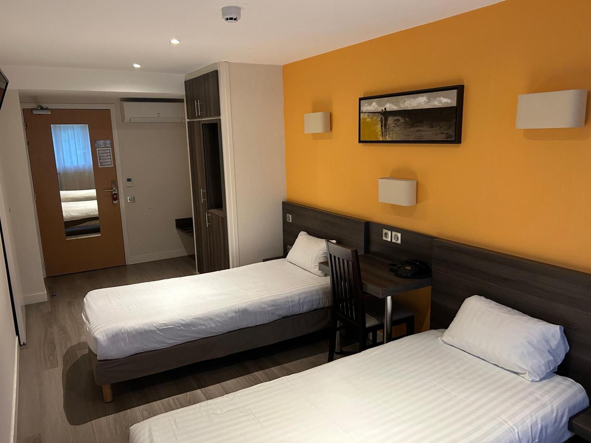 Hotel Valpre Écully Kültér fotó